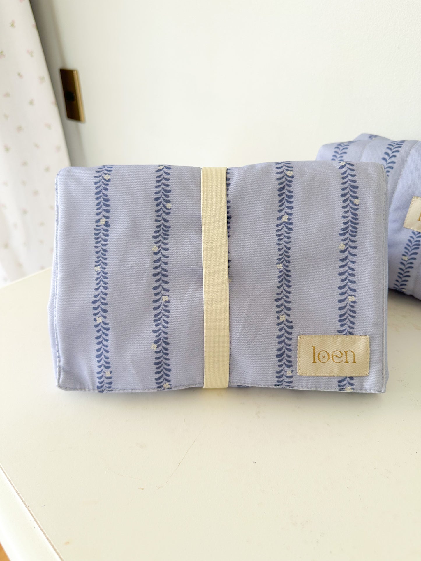 Mudador Portátil – Espigas Azul